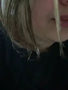 yassminsexy22 online show from 03/14/26, 12:28