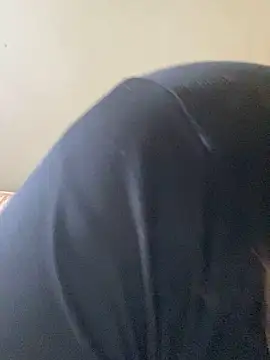 yassminsexy22 online show from 03/29/26, 01:55