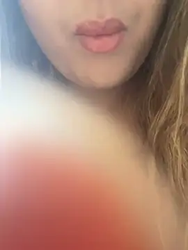 yassminsexy22 online show from 06/16/26, 11:35