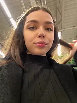 pantyless online show from 04/23/26, 11:18