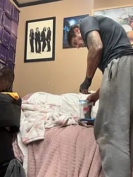 UtopianMisfit1 online show from 02/06/26, 04:50