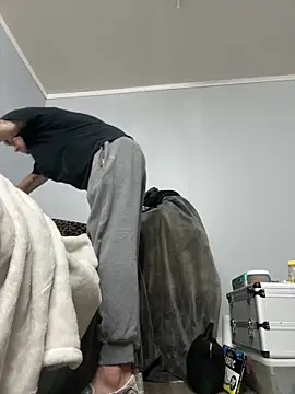 UtopianMisfit1 online show from 04/11/26, 03:55