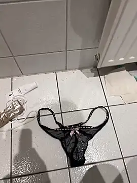 Michaela1222 online show from 02/08/26, 07:06