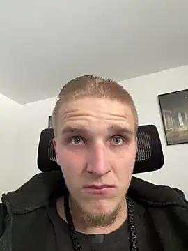 Michaela1222 online show from 04/21/26, 11:27