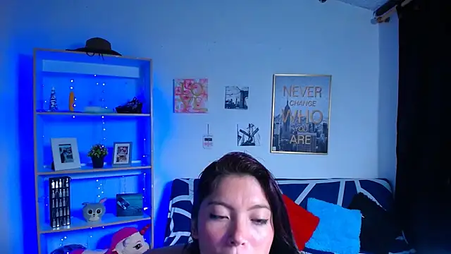 Snapshot of Sian__1 chatting on 01/14/25, 03:36 Sian 1 online show from 01/14/25, 03:36
