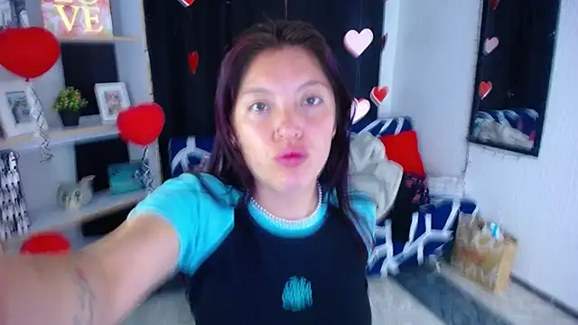 Snapshot of Sian__1 chatting on 02/19/25, 07:05 Sian 1 online show from 02/19/25, 07:05