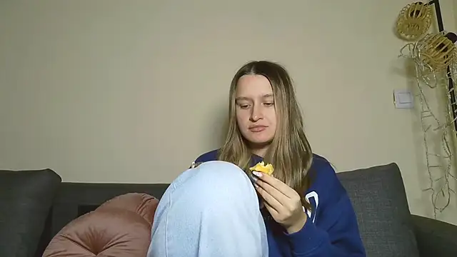 Submissive love online show from 12/15/24, 07:31