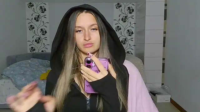 Submissive love online show from 11/15/25, 05:31