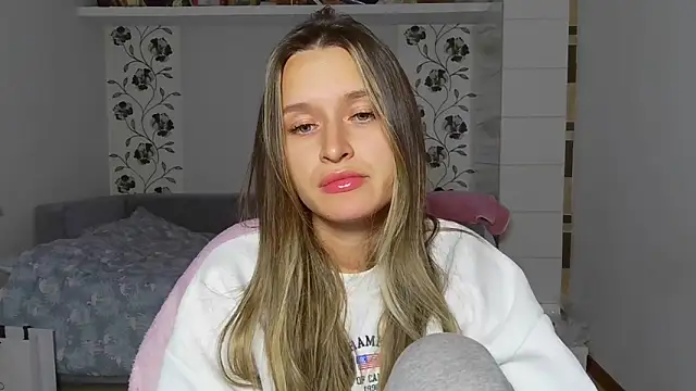 Submissive love online show from 11/27/25, 05:15