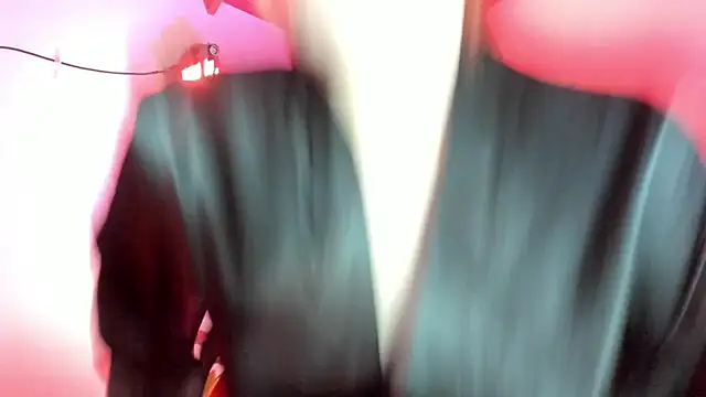 sweeet peach online show from 04/25/26, 05:54