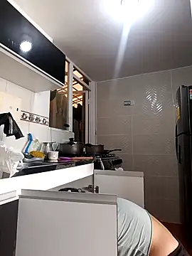 Bonny Klote online show from 03/07/25, 03:28