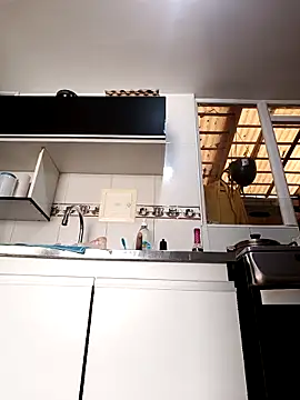 Bonny Klote online show from 10/27/25, 02:43