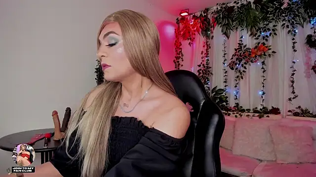 karol elegance  online show from 04/20/26, 12:30