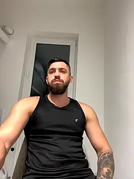 LoveIsBlind  online show from 12/04/24, 02:31