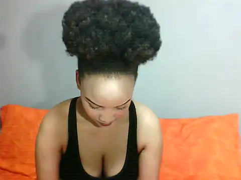 SmallSlut5 online show from 11/08/25, 02:06