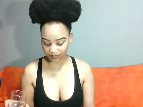 SmallSlut5 online show from 11/25/25, 01:27