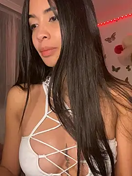 Snapshot of lina_pink chatting on 01/15/25, 06:01 lina pink online show from 01/15/25, 06:01