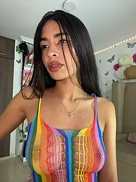 Snapshot of lina_pink chatting on 01/30/25, 03:44 lina pink online show from 01/30/25, 03:44