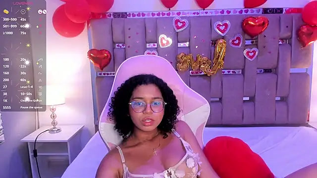 MilaHall  online show from 02/16/25, 06:43