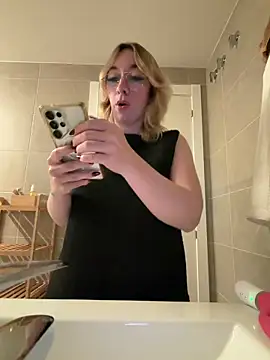 Giuliana baby online show from 02/18/26, 08:16