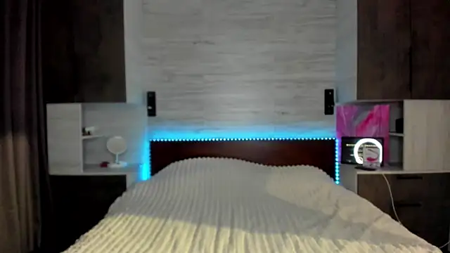 Chris Brunnet online show from 11/11/25, 10:48