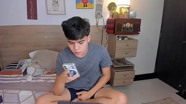 justinbiler online show from 01/16/26, 01:37