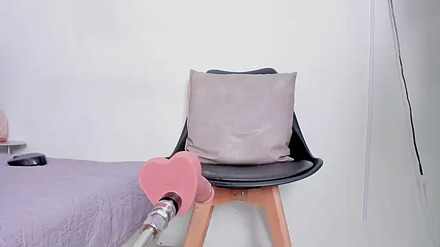 Snapshot of Katalella_murillo chatting on 03/08/25, 09:50 Katalella murillo online show from 03/08/25, 09:50