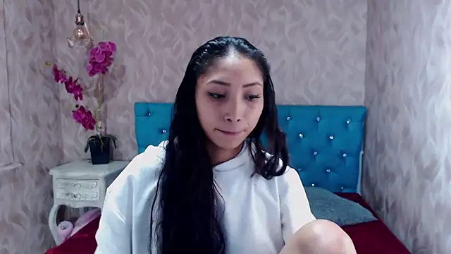 MadelineDoll online show from 02/23/25, 07:07