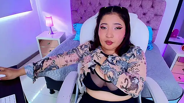 Emma monserrat online show from 09/26/25, 07:29