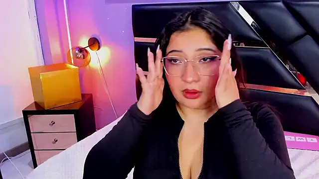 Emma monserrat online show from 07/09/26, 11:25