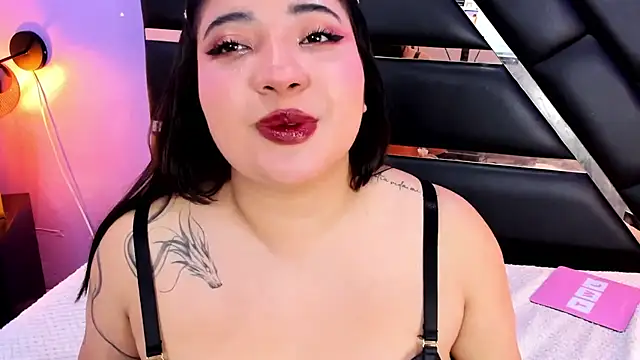 Emma monserrat online show from 07/11/26, 11:50