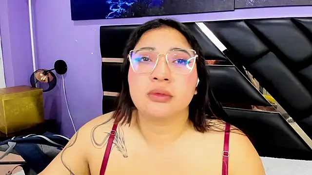 Emma monserrat online show from 07/16/26, 11:27