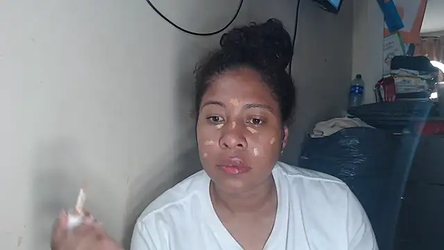 Ivon-09 online show from 03/18/25, 02:04