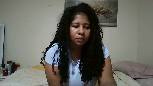 Snapshot of Ivon-09 chatting on 06/16/26, 12:30 Ivon-09 online show from 06/16/26, 12:30