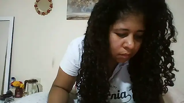 Snapshot of Ivon-09 chatting on 06/28/26, 02:50 Ivon-09 online show from 06/28/26, 02:50