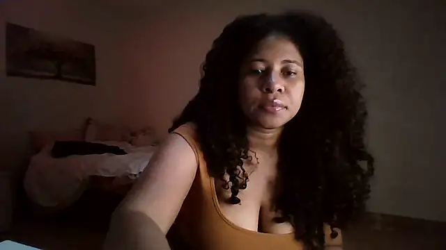 Snapshot of Ivon-09 chatting on 07/05/26, 12:56 Ivon-09 online show from 07/05/26, 12:56