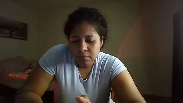 Snapshot of Ivon-09 chatting on 07/18/26, 12:09 Ivon-09 online show from 07/18/26, 12:09
