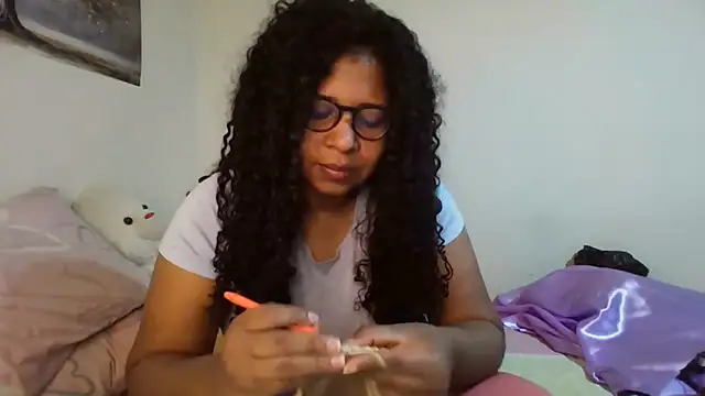 Snapshot of Ivon-09 chatting on 07/19/26, 11:58 Ivon-09 online show from 07/19/26, 11:58