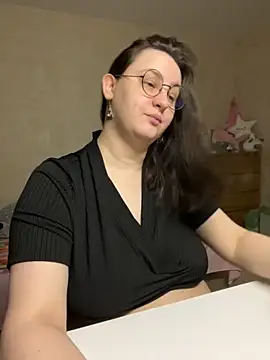 hungry1bunny online show from 11/09/25, 05:00