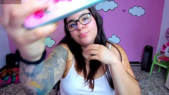 Sharon hils online show from 04/15/26, 07:58