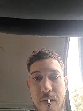 jorgeeetee18 online show from 03/05/25, 11:06