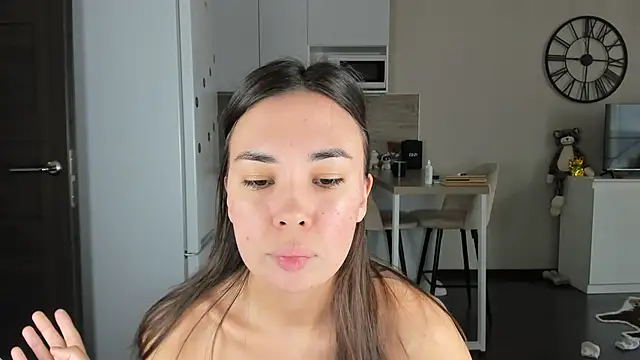 nilliluv online show from 04/04/26, 12:02