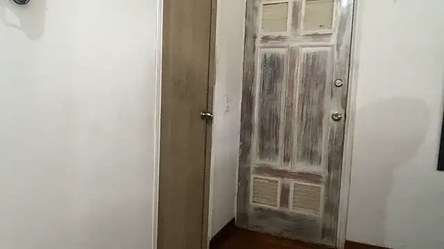 Snapshot of BBCGODIAM9 chatting on 03/05/25, 01:17 BBCGODIAM9 online show from 03/05/25, 01:17