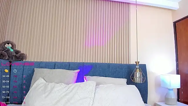 kathecute   online show from 01/31/25, 01:54