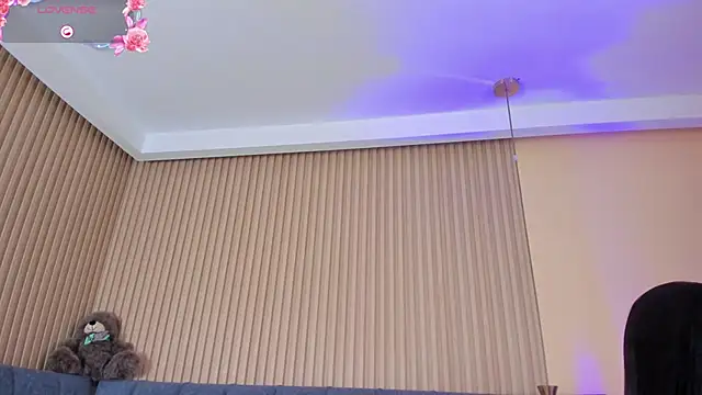 kathecute   online show from 09/25/25, 01:31