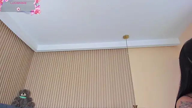 kathecute   online show from 12/19/25, 01:45