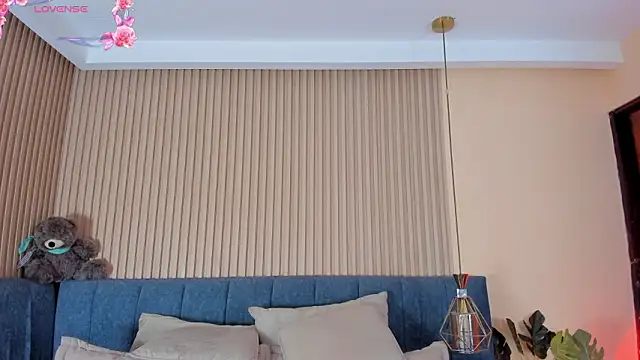 kathecute   online show from 03/07/26, 01:46