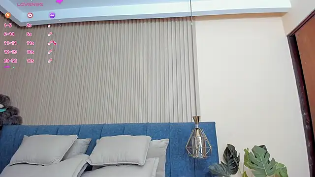 kathecute   online show from 03/12/26, 01:45