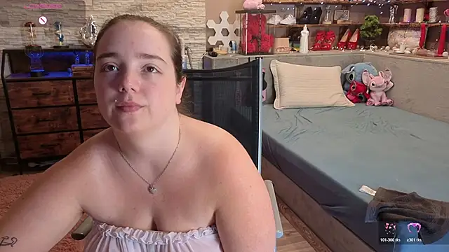 Snapshot of Kimberly-Caprice chatting on 06/21/26, 07:00 Kimberly-Caprice online show from 06/21/26, 07:00