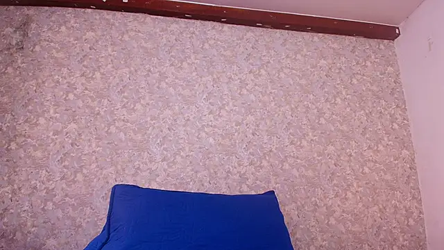 nicol f online show from 02/08/25, 07:27